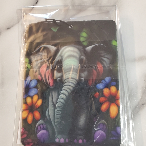 Elephant & Flowers Car Air Freshener - Picture 6 of 7